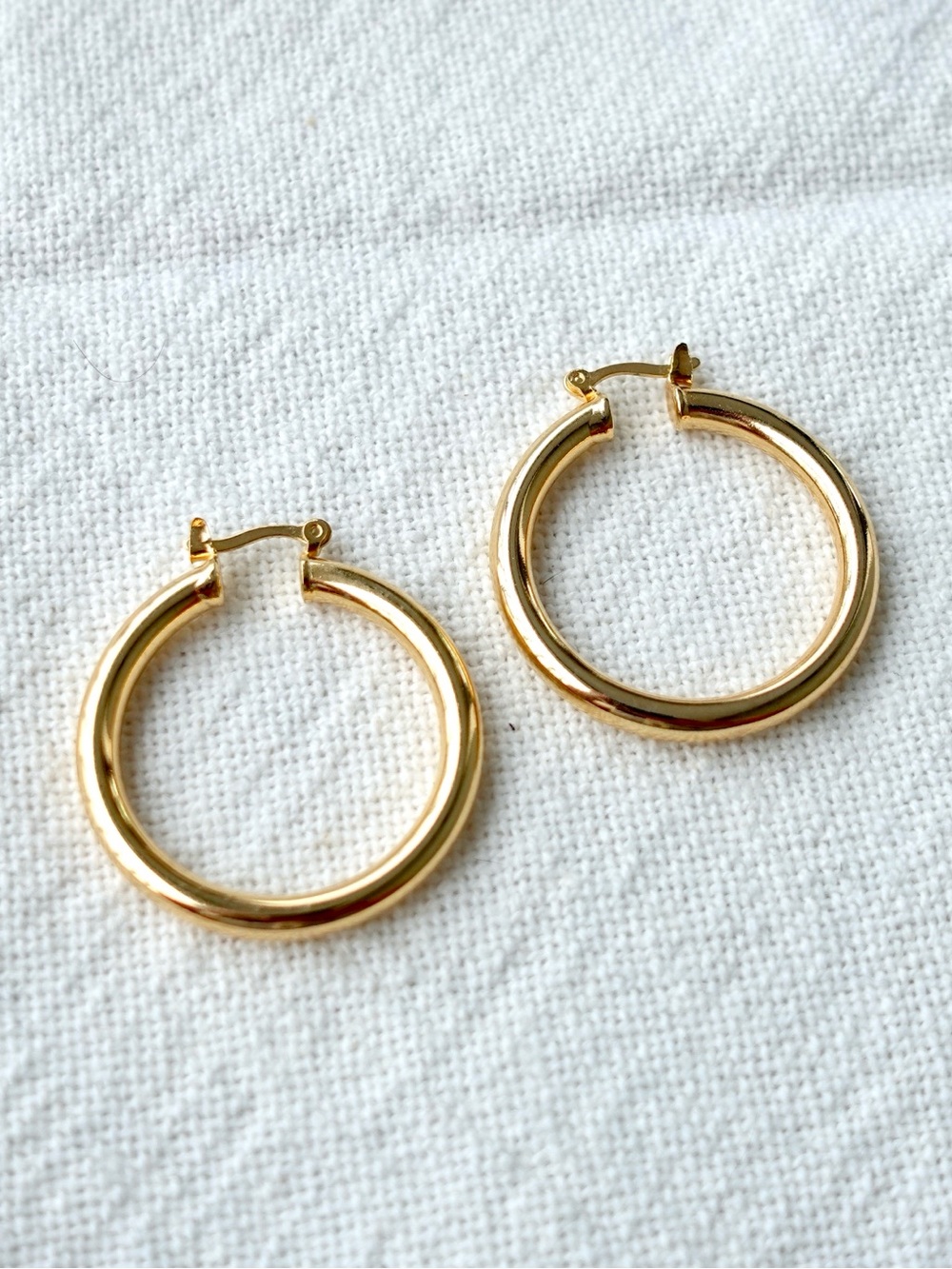 NEW! Gold Plated Hoop Earrings - Classic Small Hoop Earrings - Picture 4 of 4